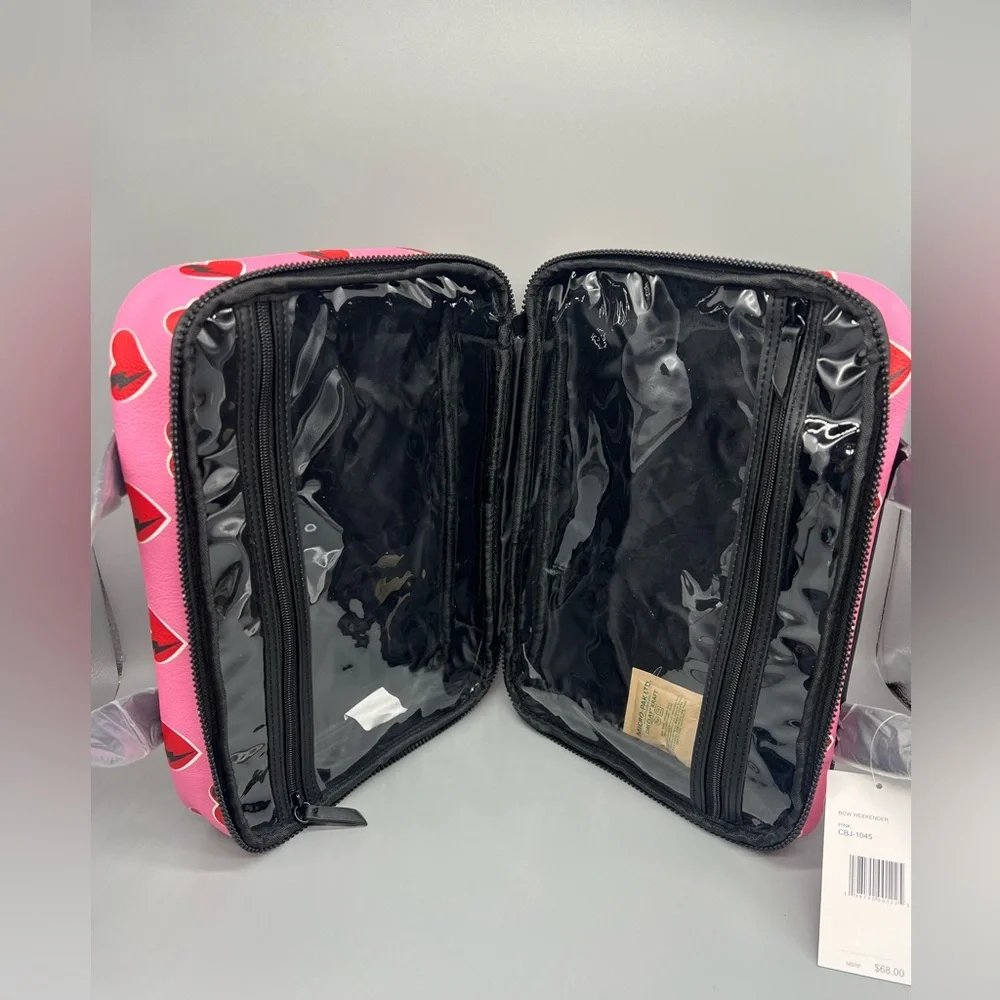 Betsey Johnson weekender cosmetics bag